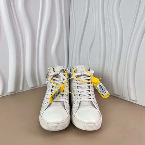 Louis Vuitton White High Top Sneakers Ladies Size 35.5 Leather & Suede With Mono - Picture 8 of 9